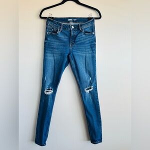 Old Navy Rockstar Super Skinny Mid-Rise Distressed Denim Blue Jeans Size 2